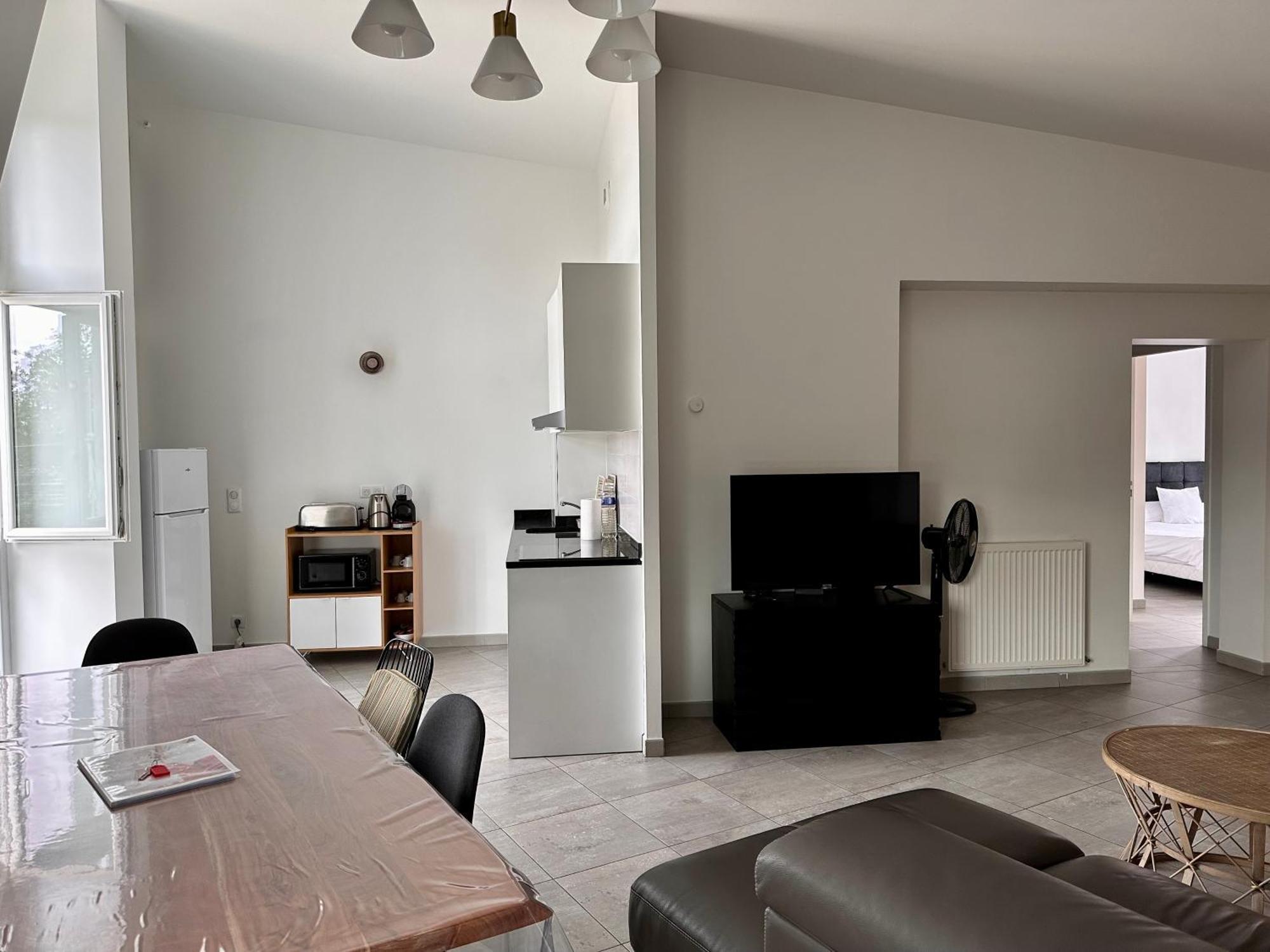 Residence 4T - 33 Avenue Gaston Chauvin Aulnay-sous-Bois Ngoại thất bức ảnh