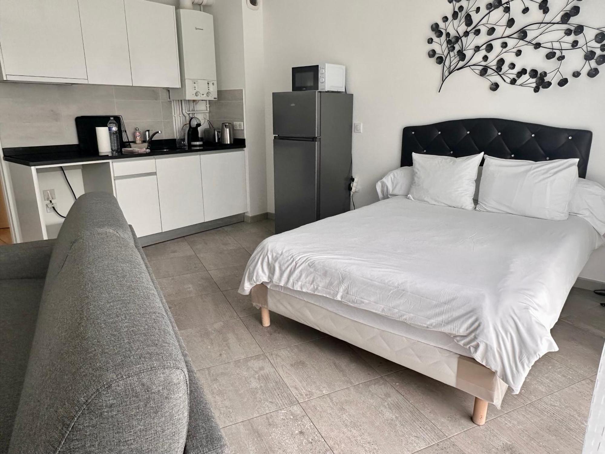 Residence 4T - 33 Avenue Gaston Chauvin Aulnay-sous-Bois Ngoại thất bức ảnh